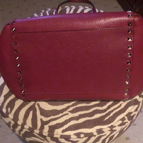 Valentino Rockstud Burgundy Bag - Picture 5 of 8